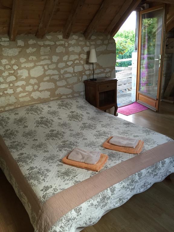 Les Caves Hotel Ambillou-Chateau ภายนอก รูปภาพ